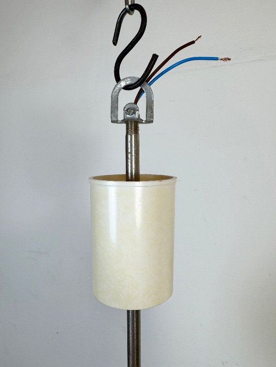 Image 1 of Vintage kroonluchter met melkglas van Elektrosvit, jaren 60