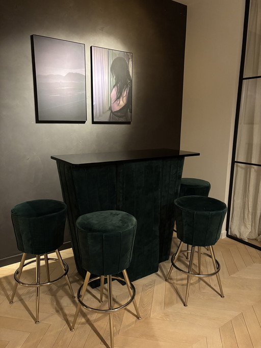 Bancone da bar in velluto verde smeraldo in stile anni '70 + 4 sgabelli da bar