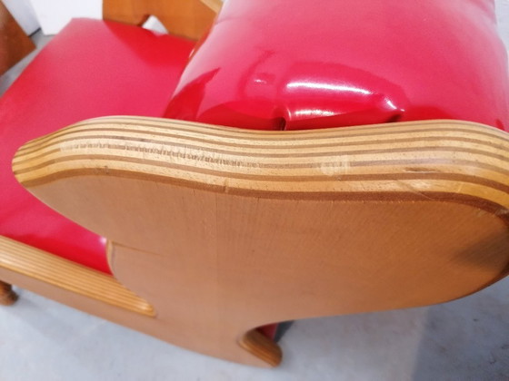 Image 1 of Deux fauteuils Pop Art, en forme d'homme et de femme, années 1970/80