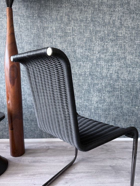 Image 1 of Set van 4 Tecta D20 sledestoelen - zwart wicker & parelchroom