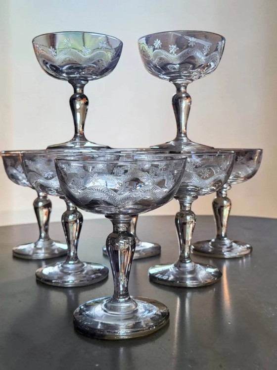 8 coppe da champagne in vetro inciso di Meisenthal, Art Déco – Bicchieri e caraffe, Cristallo, Art Deco (photo 11 of 14)