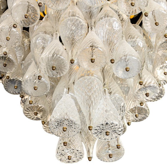 Image 1 of Lámpara de araña de los años 60 del icónico Hotel Hilton de Ámsterdam. Atribuida a Seguso.