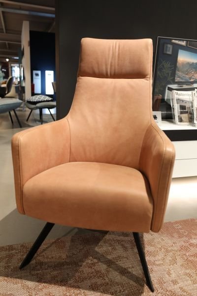 DFM Equal Armchair