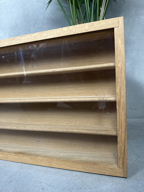 Image 1 of XL wandvitrine voor verzamelingen - eik
