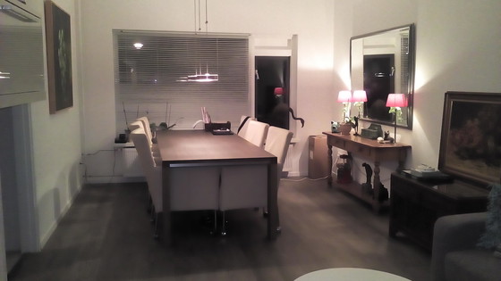 Image 1 of Table 260 x 100 avec 6 chaises spacieuses en cuir avec roulettes en caoutchouc