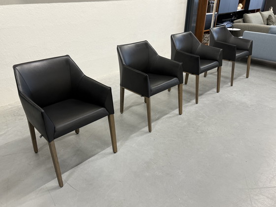 Image 1 of 4 Chaise de salle à manger Leolux Pyrite en cuir noir