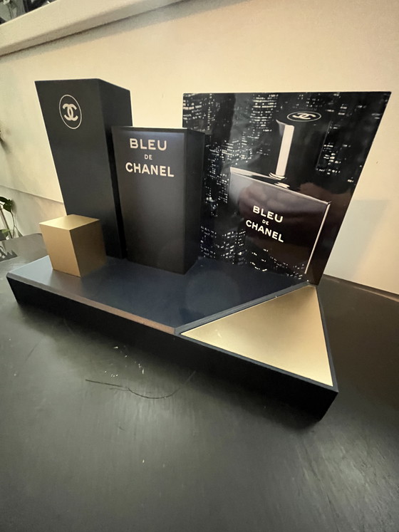 Image 1 of Bleu de Chanel display