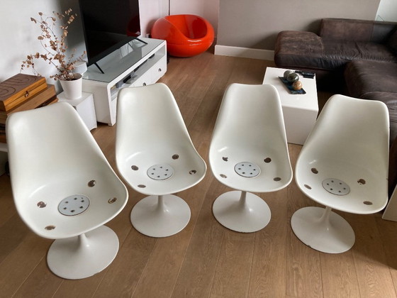 Image 1 of 4 sedie Tulip di Eero Saarinen, base fissa