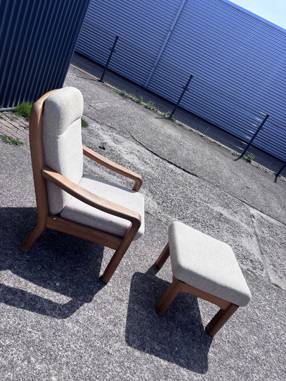 Image 1 of Vintage eiken dyrlund design easy chair met poef