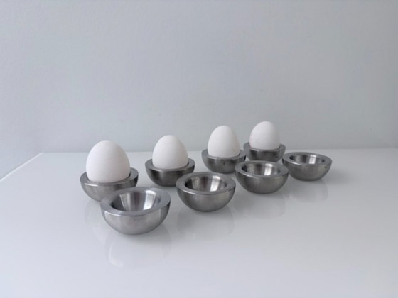 Set of 8 Stainless Steel Egg Cups – Minimalist Design – Table accessories, rvs (photo 2 of 10)
