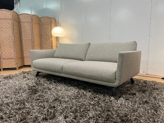 Image 1 of NEUF Design on Stock Byen 3 places Gris clair