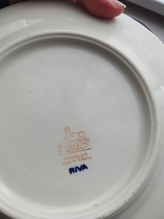 Petrous Regout 1980-1920 Riva dinner plates 21 cm, Petrus Regout, Crockery, Porcelain, Blue (photo 4 of 5)