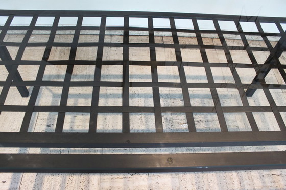 Image 1 of Glass and black metal table – simple and contemporary design