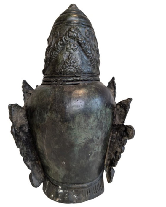Antica testa in bronzo di una divinità incoronata, probabilmente Vishnu – Giava - 094 – Sculture, Bronze (photo 5 of 9)