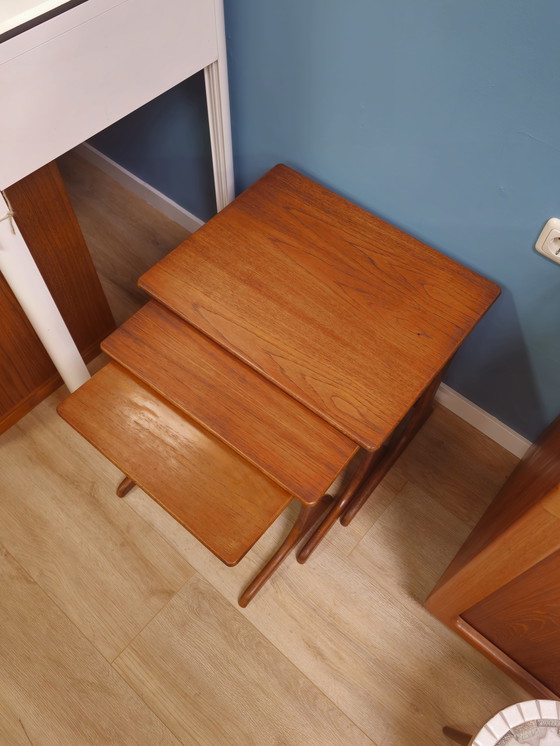 Image 1 of Vintage Teak Mimiset Nesting Bijzettafel Tafeltje 
