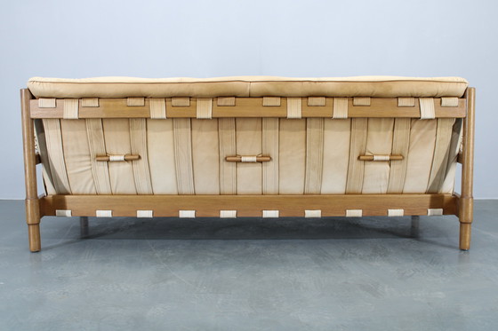 Image 1 of Eiken Scandinavische 3-zitsbank uit 1960 met lederen bekleding