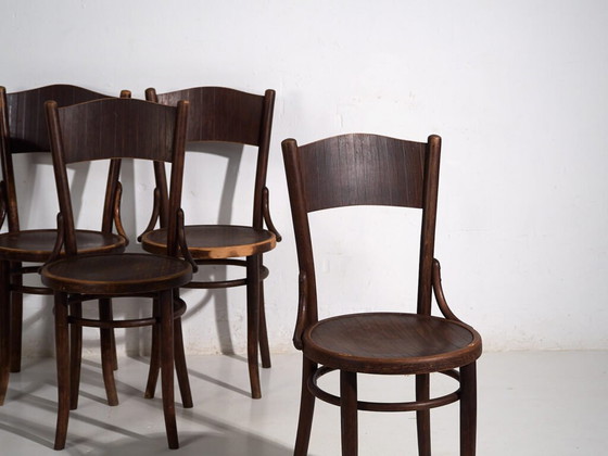 Thonet-Mundus antique bentwood chairs (c.1920). Set of 4 pieces #3 – Dining chairs (photo 11 of 40)