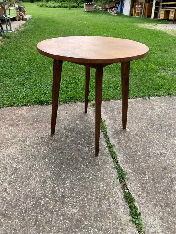 Mid-Century Beistelltisch, 1960er Jahre – Beistelltische, Holz, Mid Century Modern (photo 2 of 6)