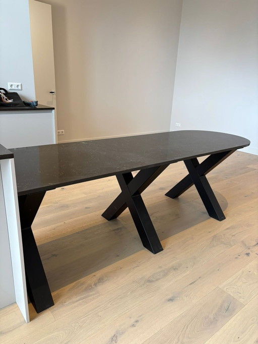 Table de salle à manger de luxe - marbre composite - 240 cm - NOUVEAU