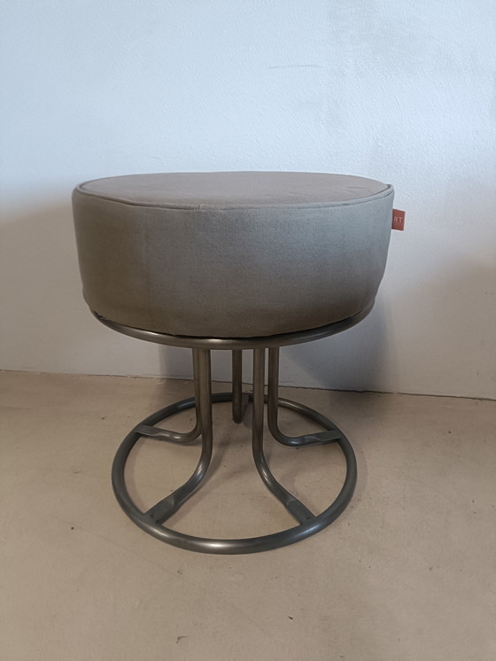 Image 1 of Puf de lona verde