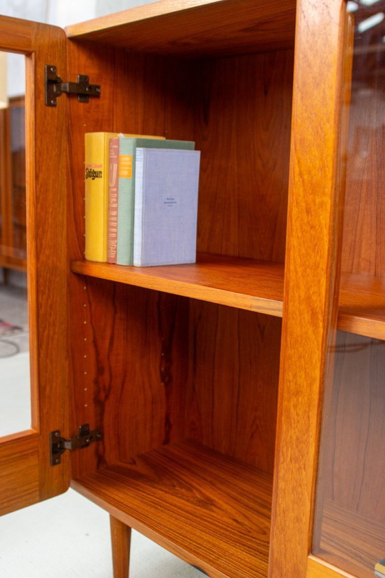 Image 1 of Vintage teak display chest of drawers highboard sideboard Danish