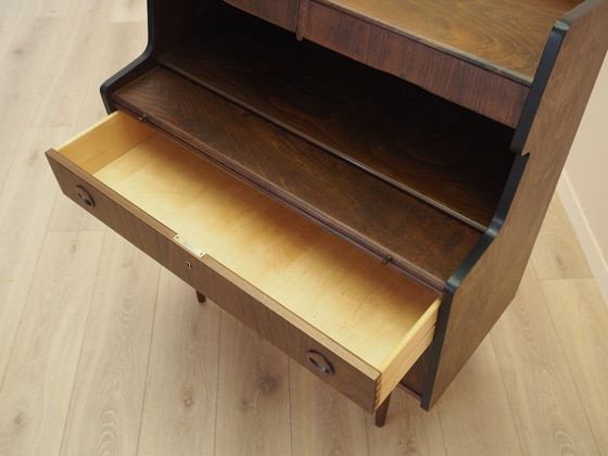 Deens secretair bureau uit de jaren 60 met walnootfineer en uitschuifbaar schrijfoppervlak. – Ladekasten (photo 16 of 19)