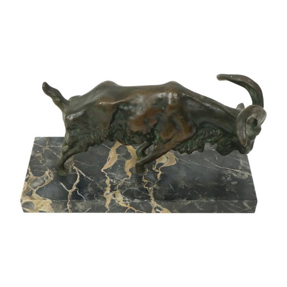 Image 1 of Statue antique en bronze d'un bouc et d'un bélier