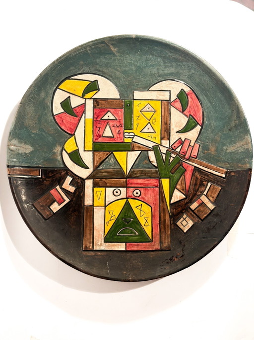 Large Ceramic Relief-Decorated and Painted Plate by Ibrahim Kodra, 1970s – decoratieve objecten, Surrealism