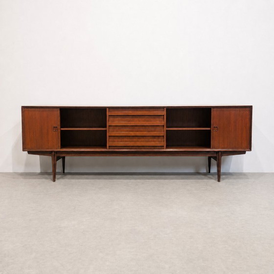 Image 1 of Vintage teakhouten dressoir van Oswald Vermaercke voor V-Form