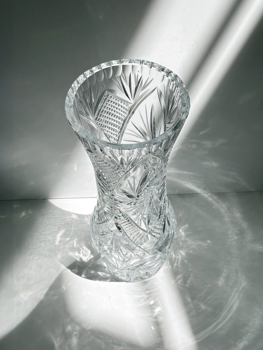 Vase soviétique en verre cristal taillé au plomb Mid Century 1960 1970 Massivement lourd Vase de fleurs en cristal au plomb