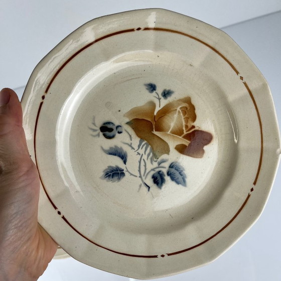 Image 1 of Set de 4 assiettes plates Sarreguemines motif fleur, première moitié du XXe siècle