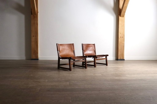 Paire de chaises Riaza en cuir cognac par Paco Muñoz pour la galerie Darro, Espagne, années 1960.
