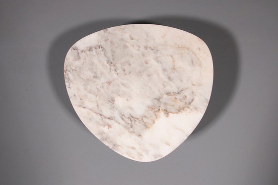 Image 1 of Elegante bijzettafel van marmer en messing – Chique kleine salontafel of bijzettafel