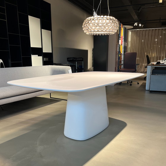 Image 1 of Tavolo da pranzo COR Conic - 190x107