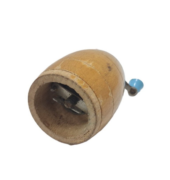 Image 1 of Macinapepe in legno d'epoca