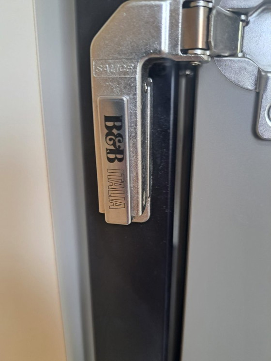 Image 1 of B&B Italia schöner großer Schrank dunkelgrün