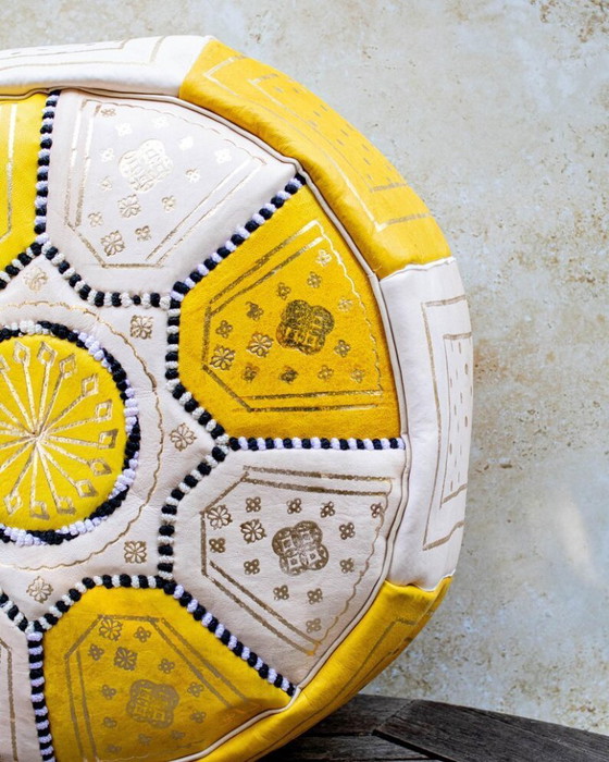 Image 1 of Handgefertigter marokkanischer Lederpouf