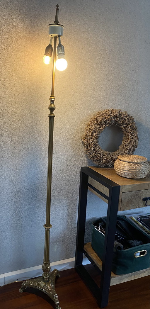 Lampadaire classique en laiton de style rococo