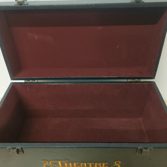 Image 1 of Alte Hutschachtel 'Theatre du Paris'