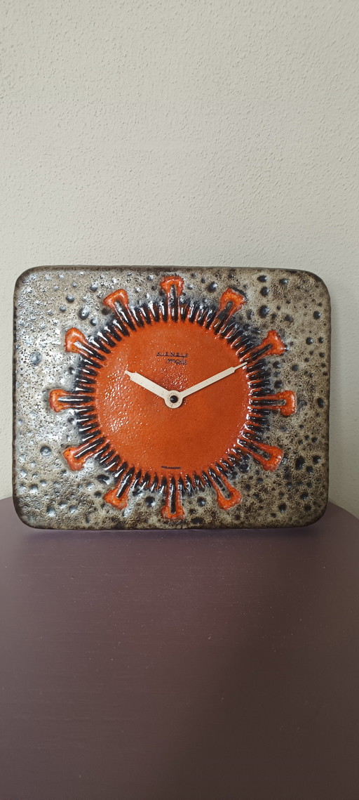 Horloge murale Kienzle Chunky Lava – Céramique – Allemagne, années 1960