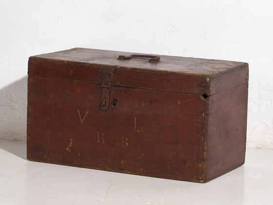 Malle ancienne grenat (c.1900) #9 – Commodes, Rustic (photo 31 of 40)
