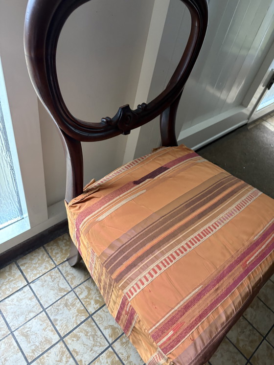 Image 1 of 4 Antieke Stoeltjes