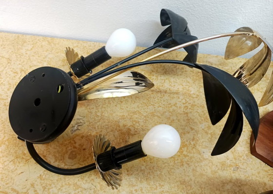 Image 1 of Wandlamp in zwart-gouden Hollywood Regency-bladvorm