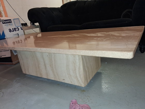 Image 1 of Mesa de centro monumental XL de travertino (80 x 160 cm), grosor de la tapa: 3 cm. Estilo Fratelli Mannelli.
