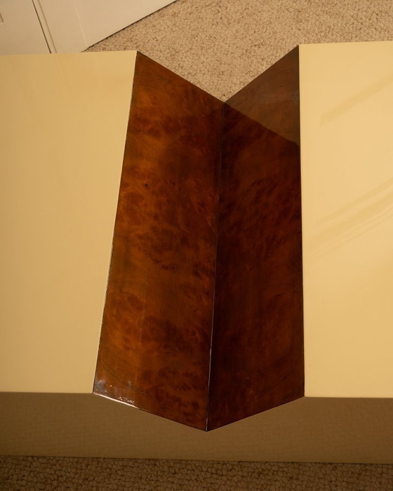 Image 1 of Tavolino da caffè/portariviste laccato con lente d'ingrandimento - anni '70