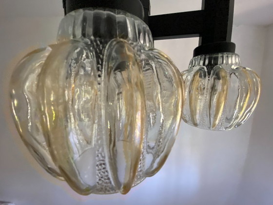 Jugoslawischer Mid-Century-Kronleuchter aus den 1970er Jahren von KAJ Svetila Kozole, Slowenien – Glass (photo 13 of 18)