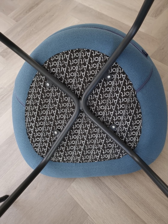 Shark Chair von Artifort – Esszimmerstühle, Metal, Textile (photo 4 of 6)