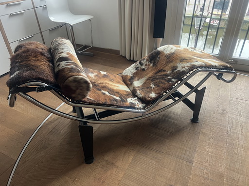 Réplica LC4 Le Corbusier Chaisse Longue