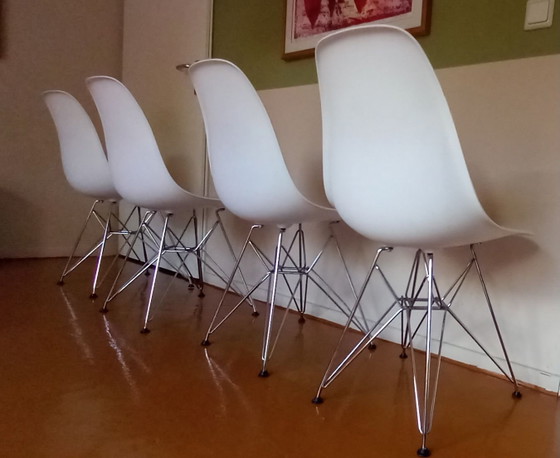 4x Vitra Eames DSR – Fauteuils d'appoint, Plastique (photo 6 of 13)