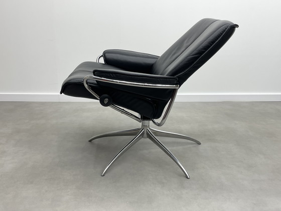 Image 1 of Fauteuil Stressless City à dossier bas